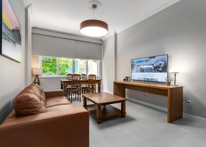 Unhotel - Apartamento Moderno Home Office - Praia E Metro