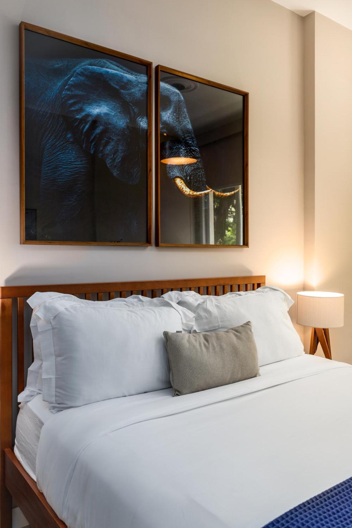 Unhotel - Moderno Office - E Metro Apartamento